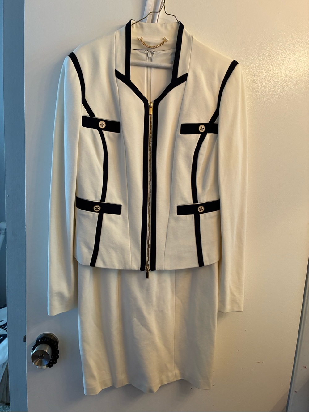 Cache White Jacket with Navy Blue Trim Zip-Front